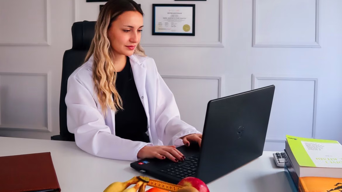 Certifications professionnelles : 7 diplômes qui transforment réellement votre carrière