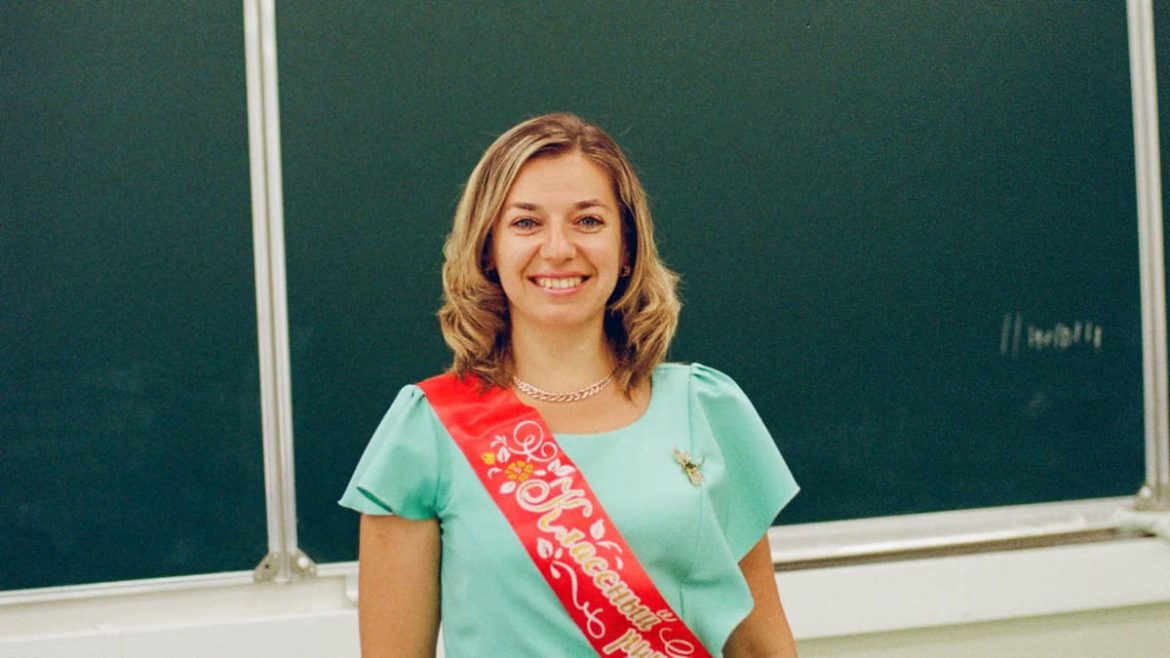 Devenir enseignant : les 5 étapes essentielles et formations requises