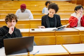 Comment choisir sa formation après le bac : guide complet 2026